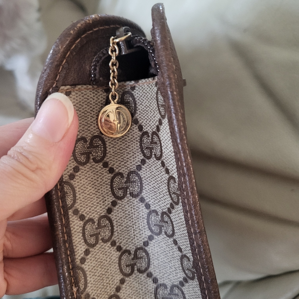 Vintage Gucci clutch - Picture 12 of 16